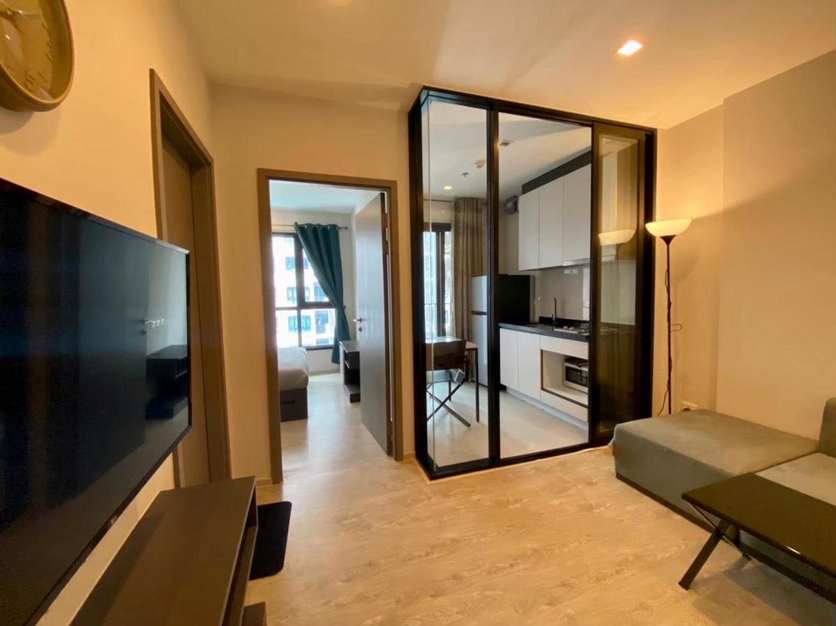 The Base By Fantasea Beach Apartment Pattaya Exterior photo