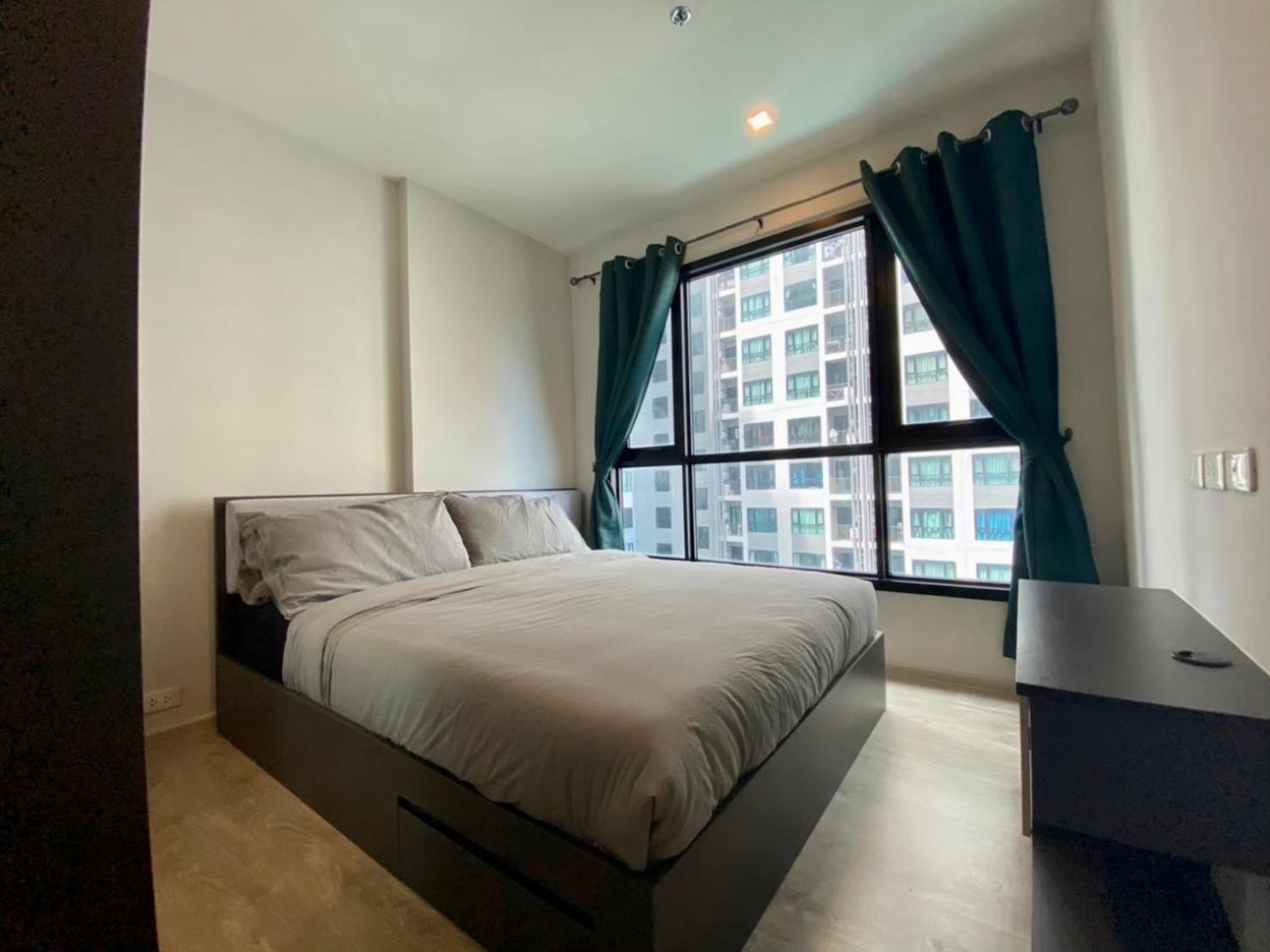 The Base By Fantasea Beach Apartment Pattaya Exterior photo